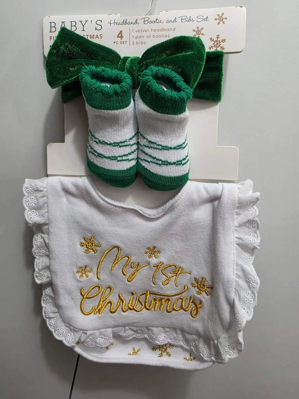 4 pcs Green Velvet Bow Headband, Socks, And Two Bibs Baby Holiday Set